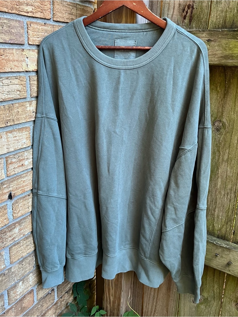 Aerie Oversized Olive Green Crewneck Sweatshirt